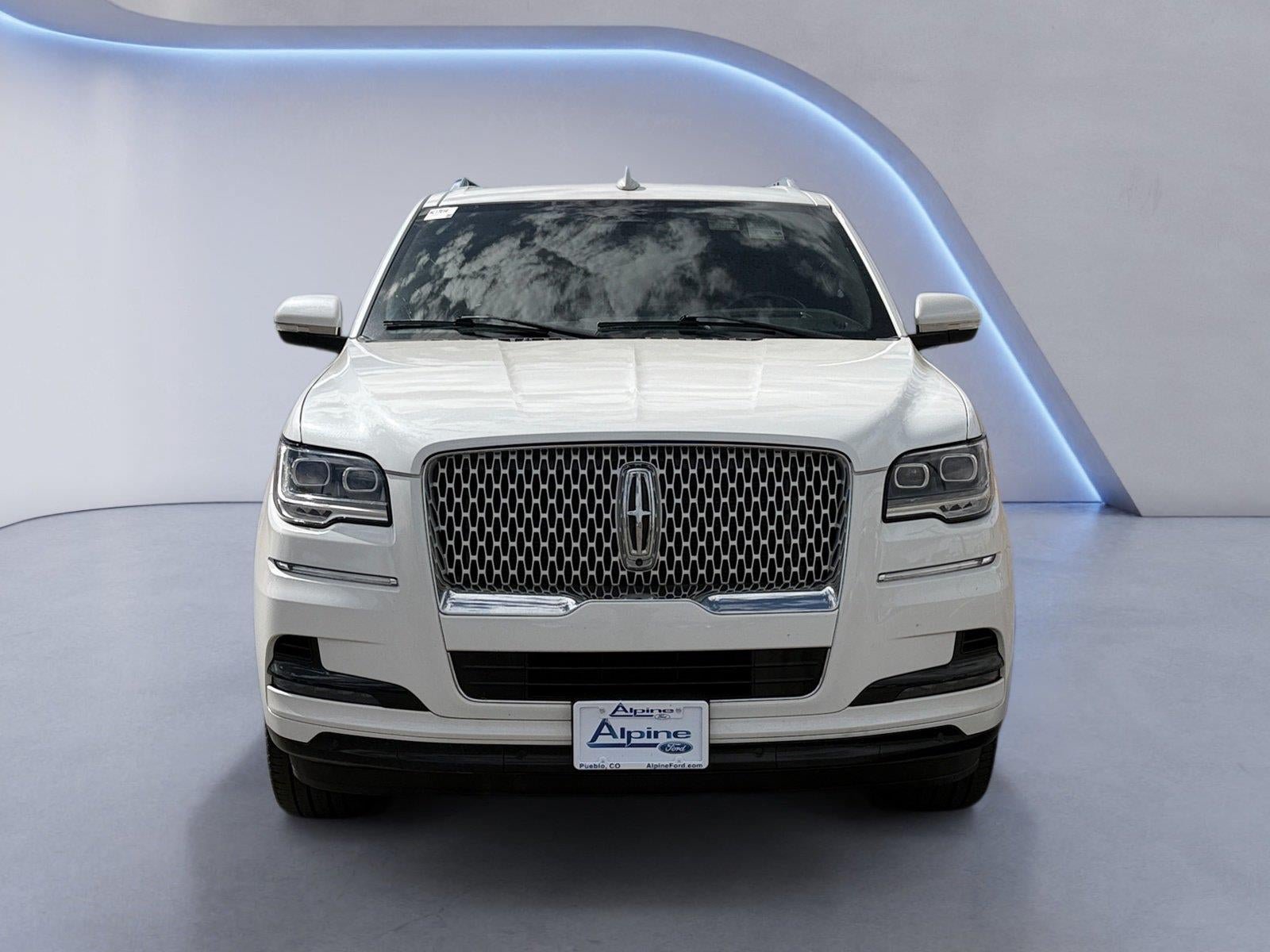 Used 2022 Lincoln Navigator Reserve AWD/4WD image 8