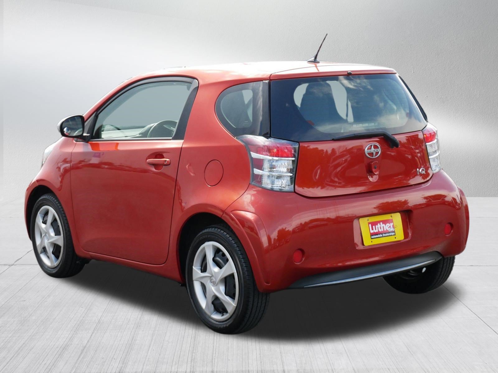 Used 2012 Scion iQ w/ Rear Speaker Pkg FWD image 5