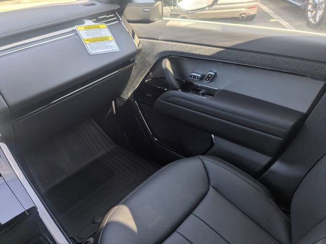 New 2026 Land Rover Range Rover Sport Dynamic SE image 16