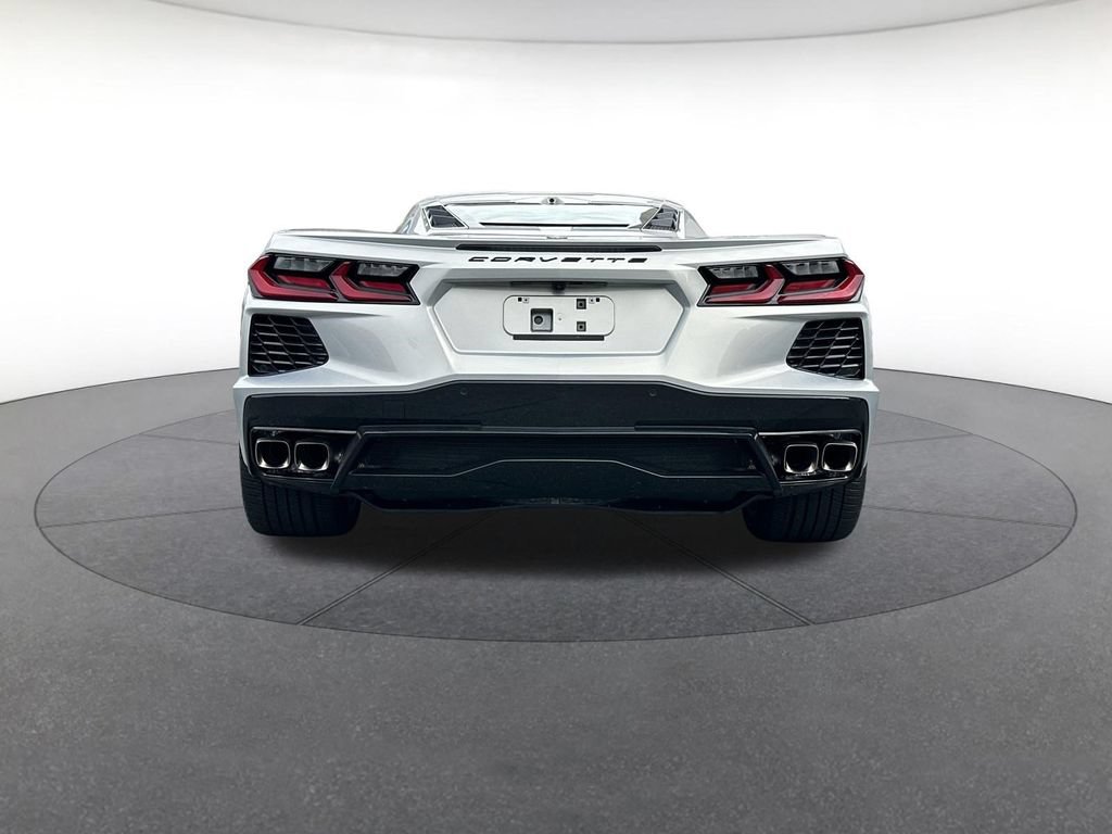 Used 2024 Chevrolet Corvette Stingray Preferred Cpe w/ Z51 Performance Package RWD image 4