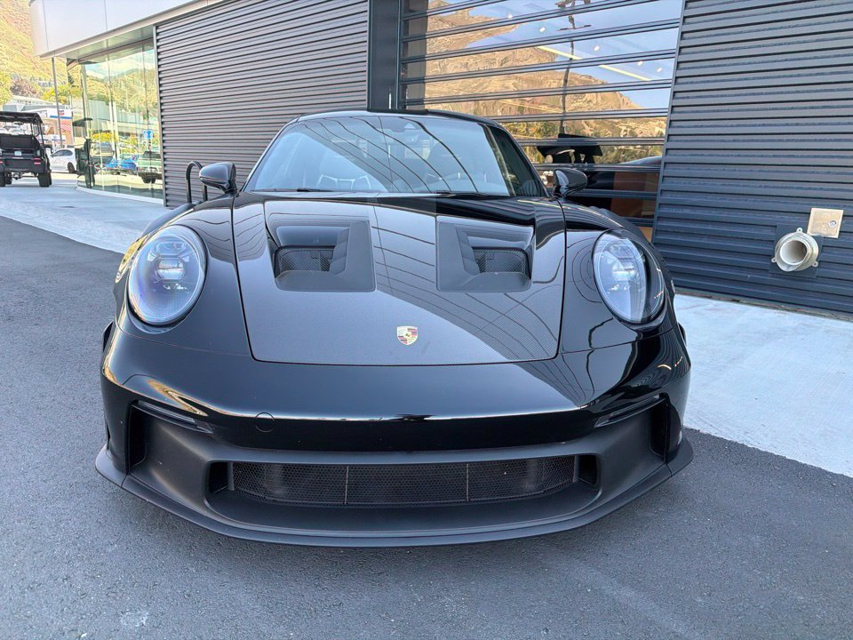 Used 2024 Porsche 911 GT3 RS w/ Weissach Package RWD image 3