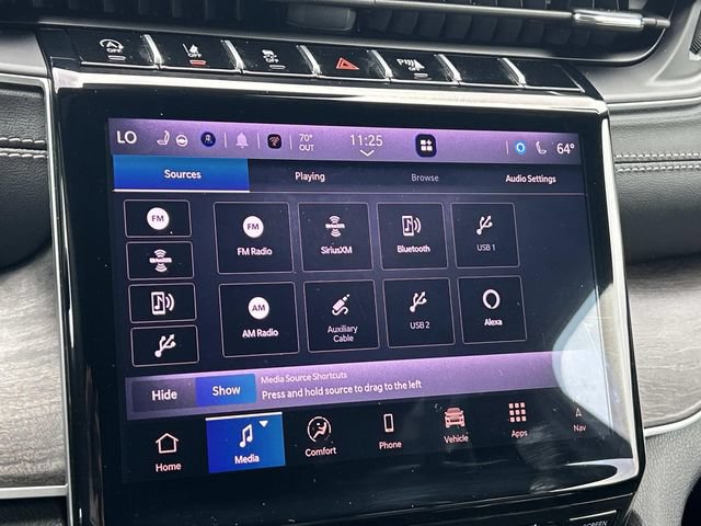 Used 2025 Jeep Grand Cherokee Limited AWD/4WD image 28