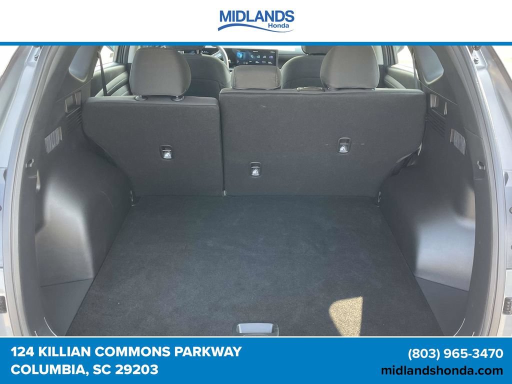 Used 2025 Hyundai Tucson SE FWD image 9