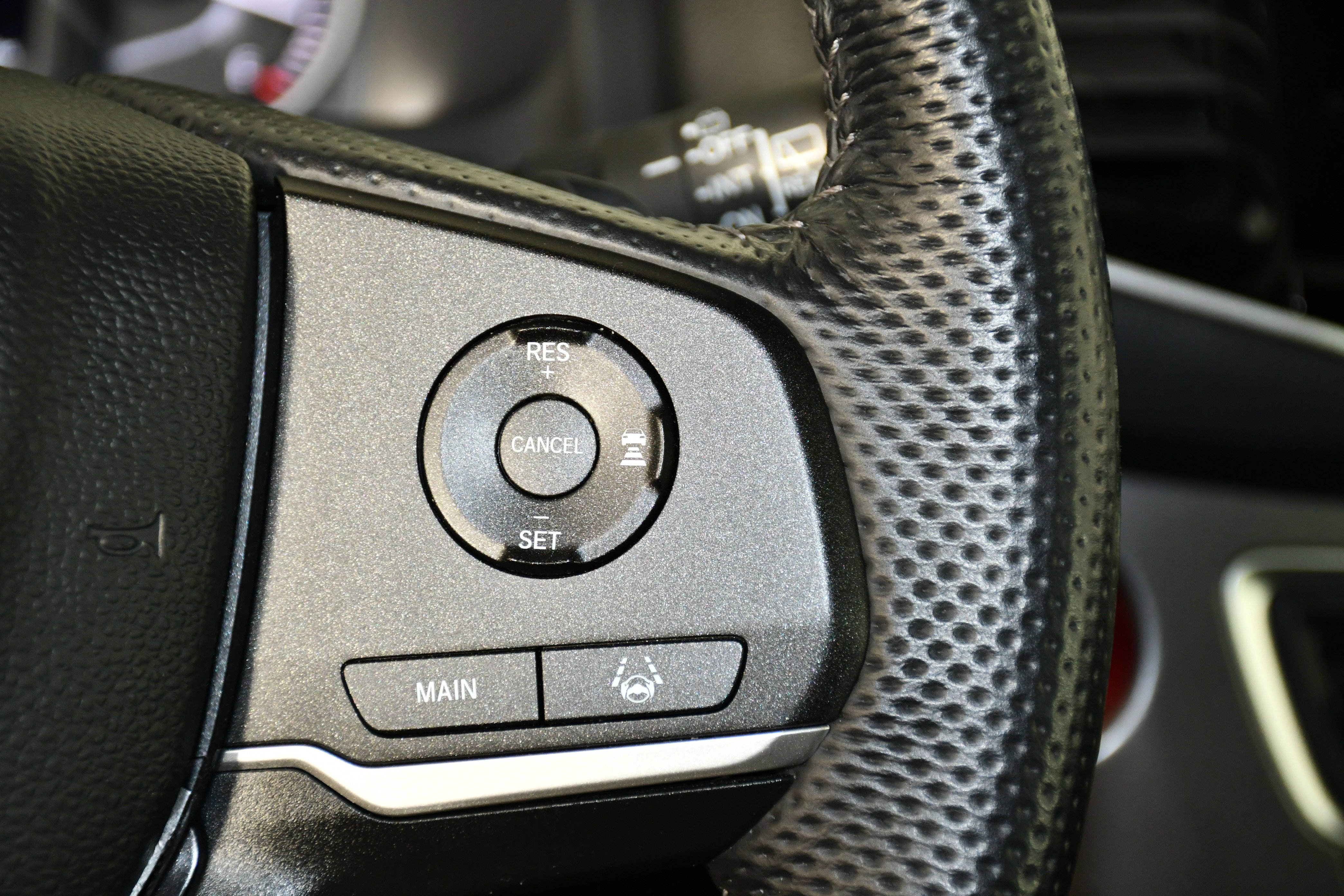 Used 2023 Honda Passport EX-L image 21