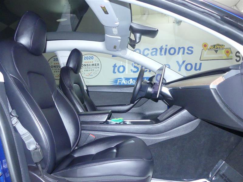 Used 2022 Tesla Model Y Performance image 7