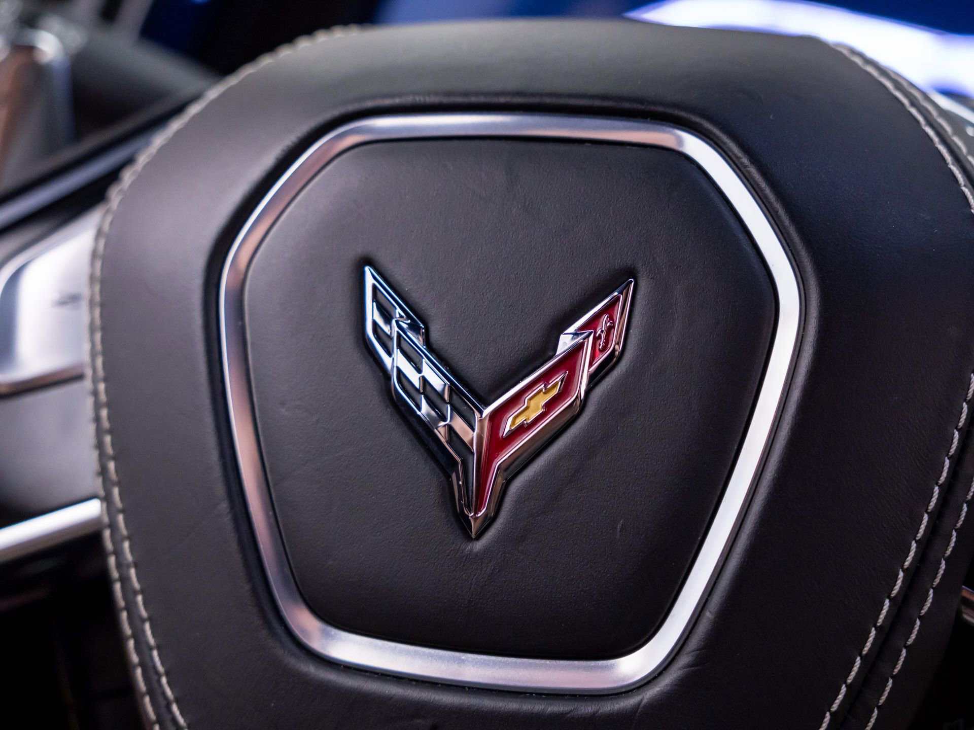 Used 2020 Chevrolet Corvette Stingray Premium Conv w/ 3LT Preferred Equipment Group RWD image 22