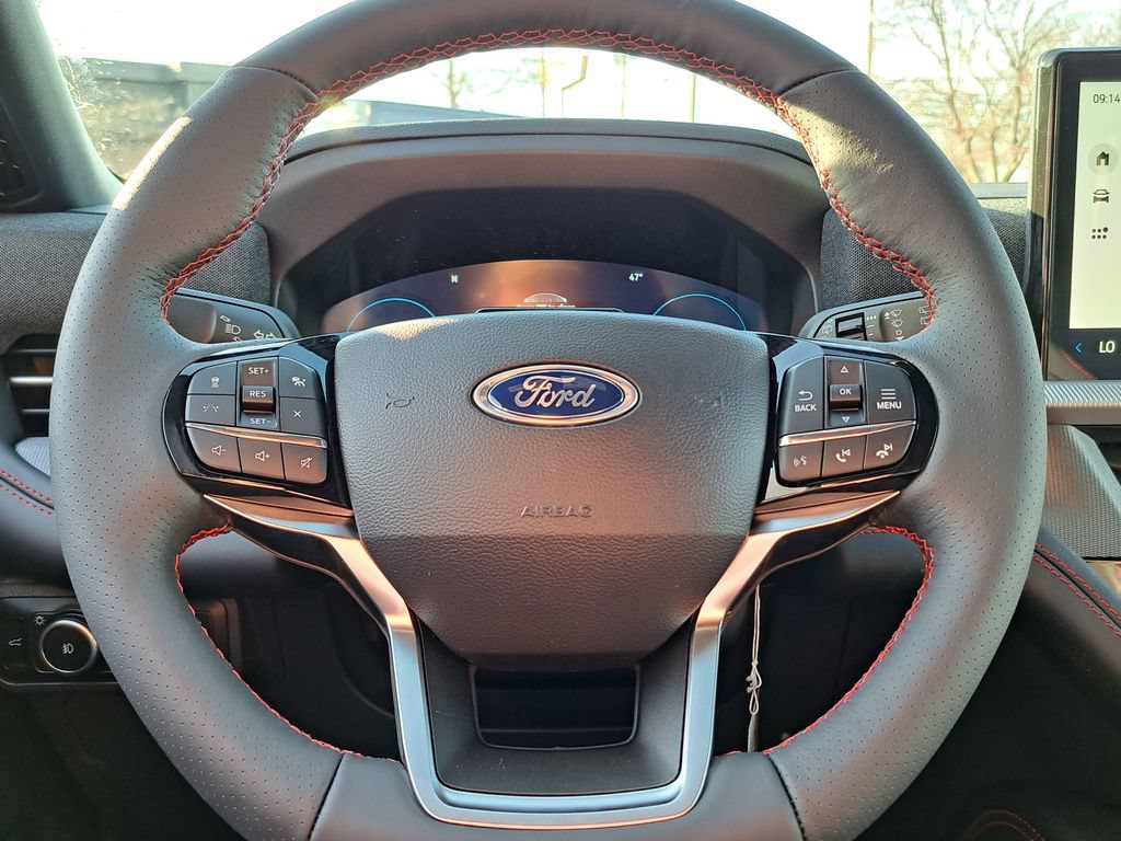 New 2026 Ford Explorer ST-Line AWD/4WD image 9