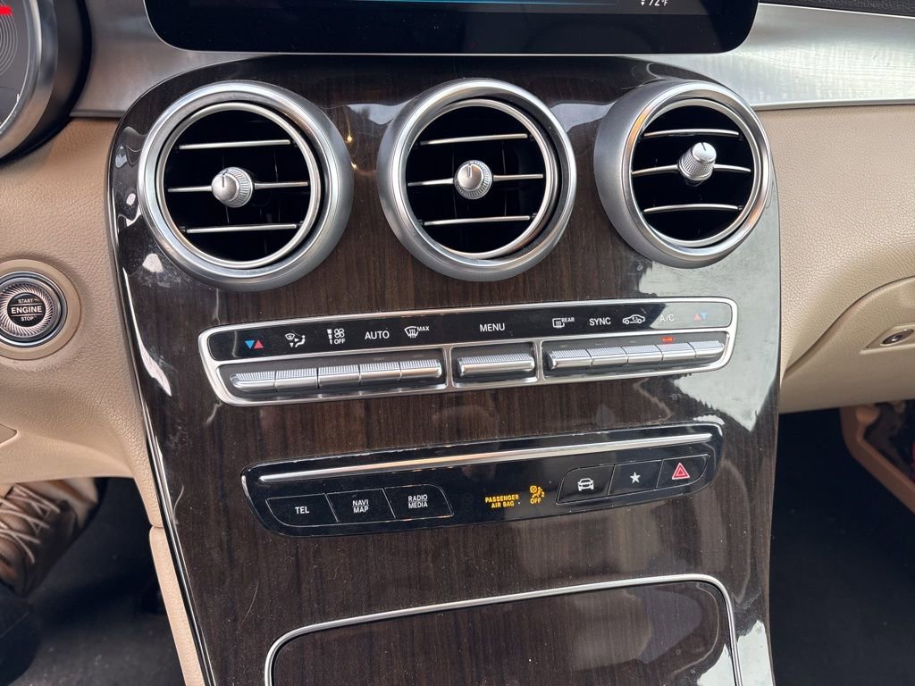 Used 2021 Mercedes-Benz GLC 300 image 13