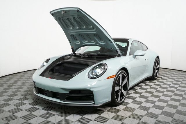 Certified 2026 Porsche 911 Carrera RWD image 30