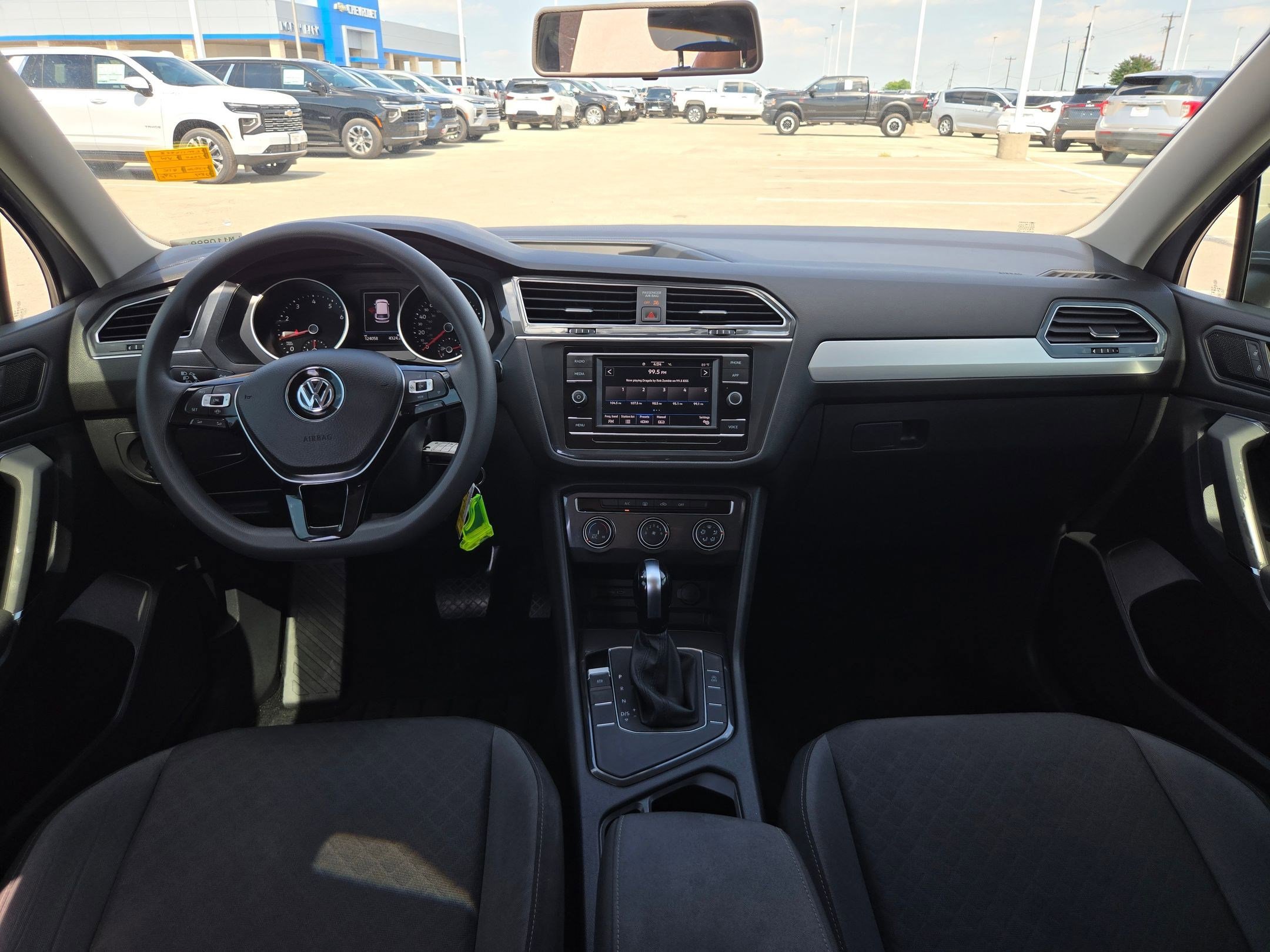 Used 2020 Volkswagen Tiguan S FWD image 16