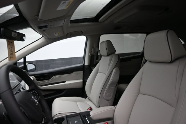 New 2027 Honda Odyssey Touring image 20