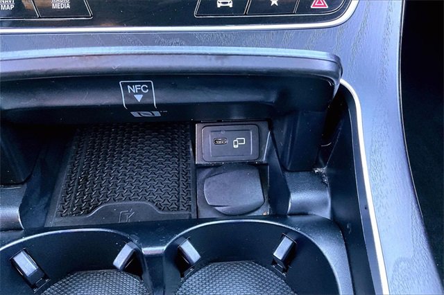 Used 2023 Mercedes-Benz E 350 Sedan image 16