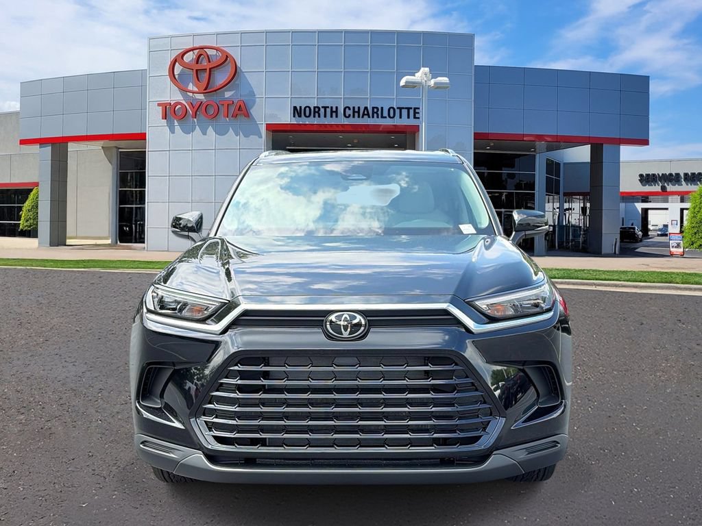 New 2026 Toyota Grand Highlander FWD image 3