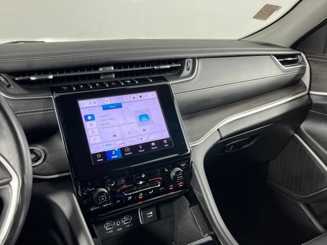 Used 2022 Jeep Grand Cherokee L Limited AWD/4WD image 18