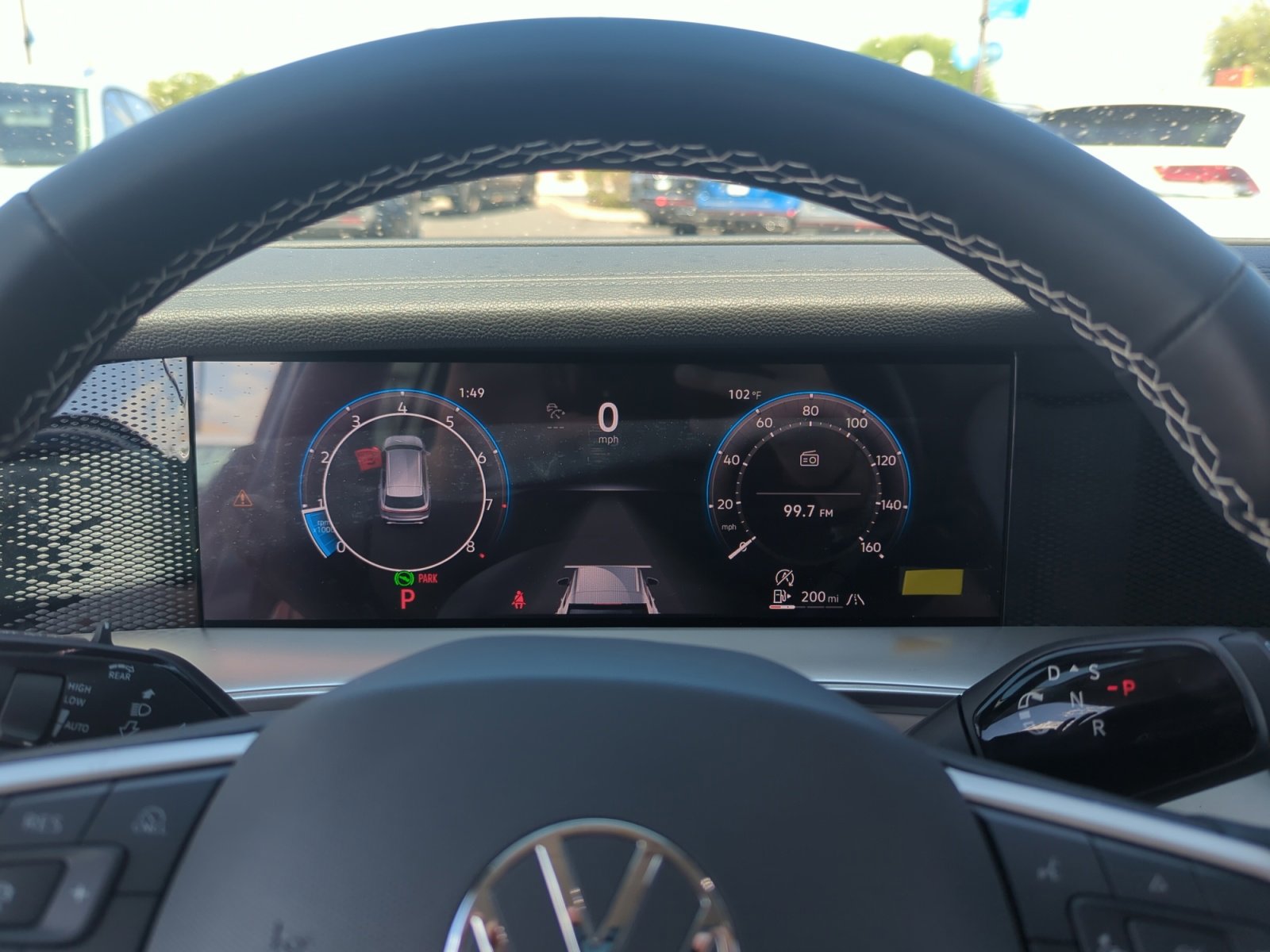 New 2025 Volkswagen Tiguan SE image 11