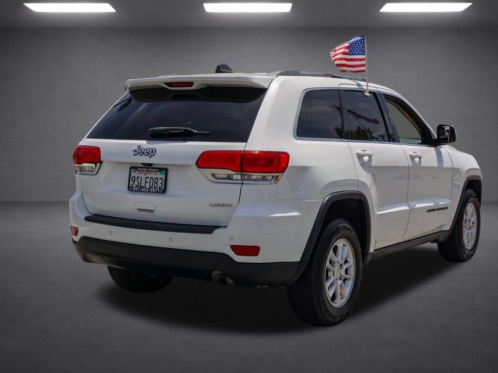 Used 2018 Jeep Grand Cherokee Laredo RWD image 4