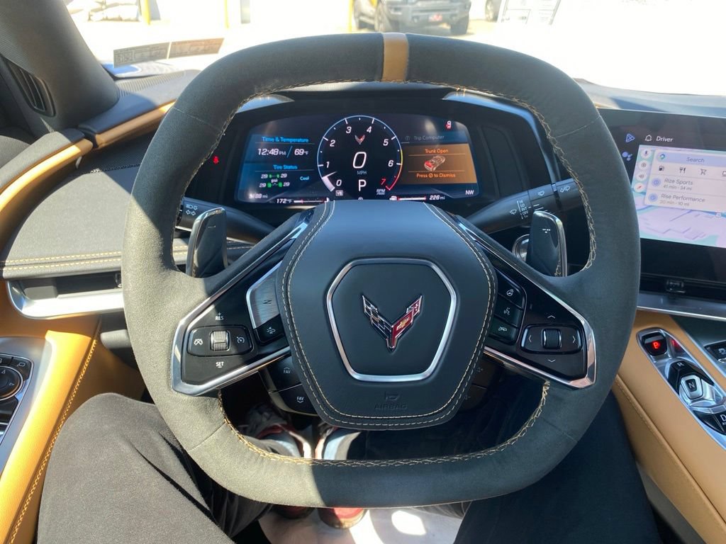 Used 2025 Chevrolet Corvette Stingray Preferred Conv w/ Z51 Performance Package RWD image 14