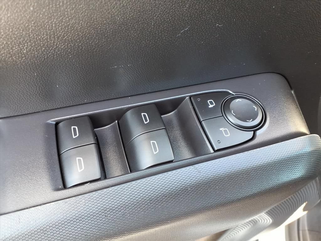 Used 2023 Chevrolet Colorado W/T w/ WT Convenience Package II RWD image 6
