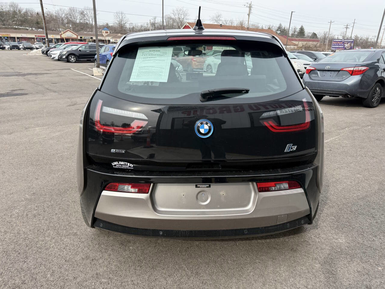 Used 2014 BMW i3 w/ Range Extender image 9