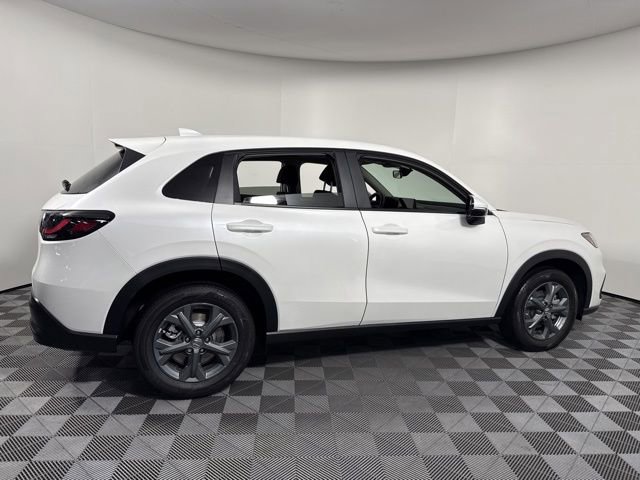 New 2026 Honda HR-V LX image 8