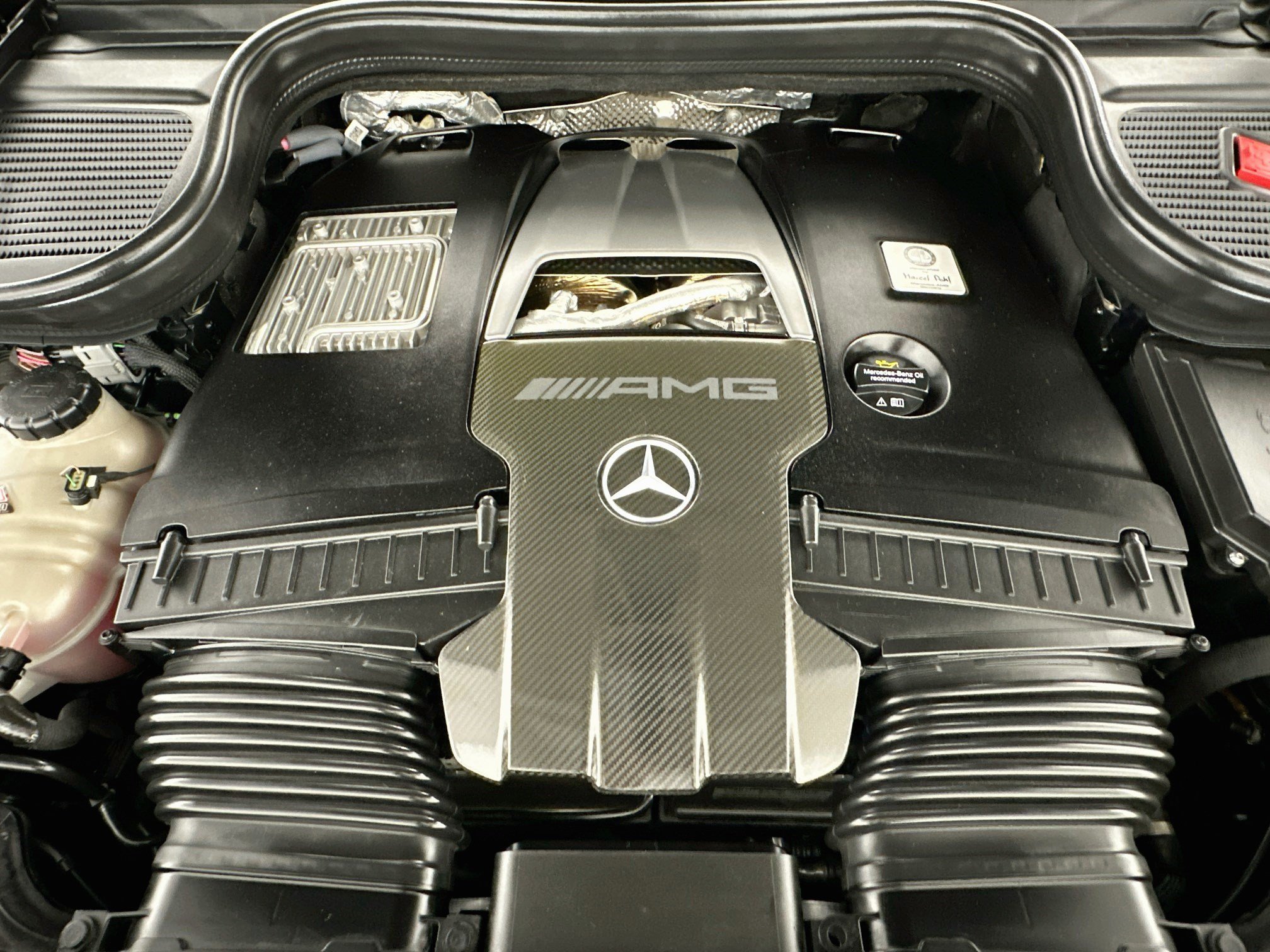 Used 2023 Mercedes-Benz GLS 63 AMG 4MATIC image 34