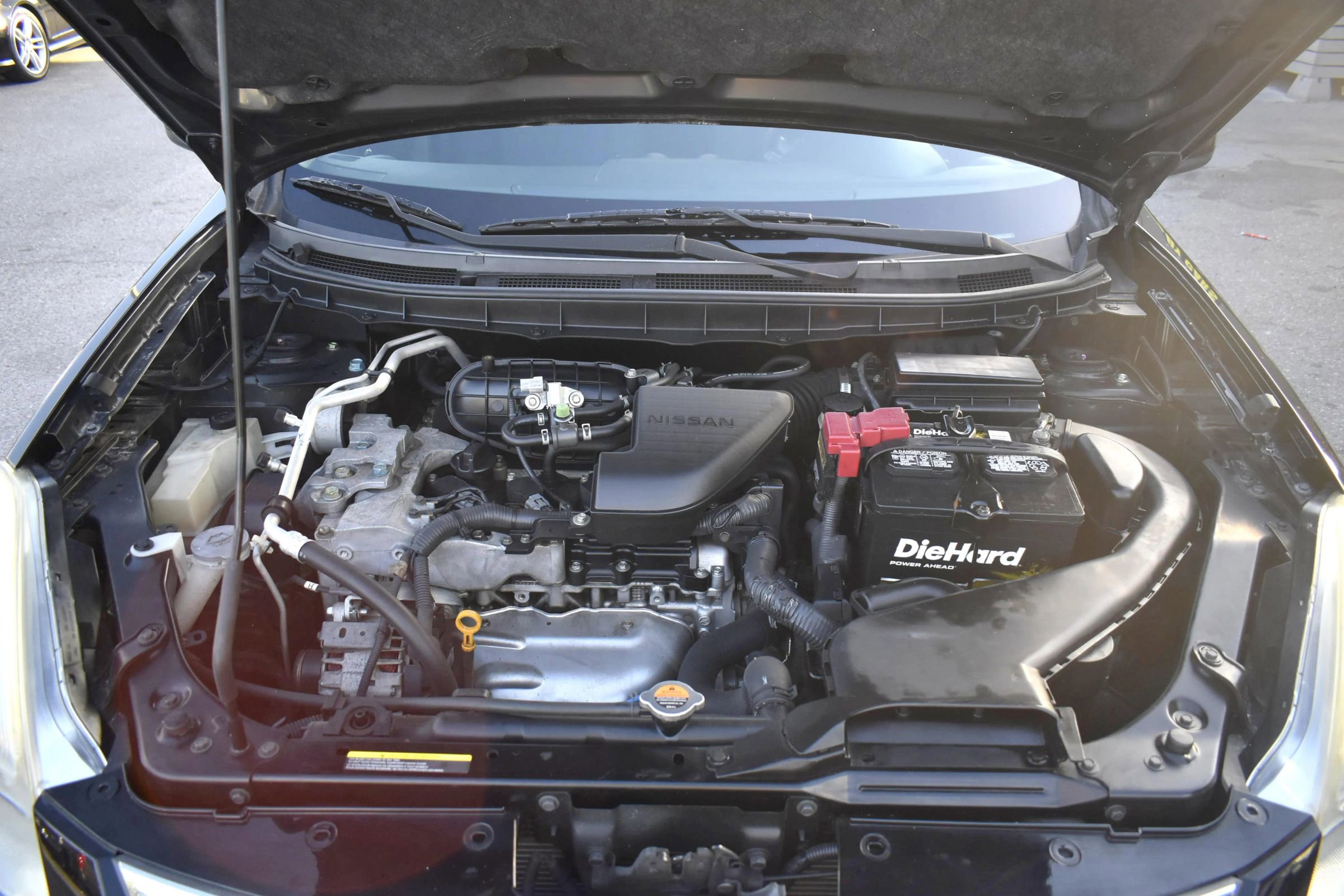 Used 2011 Nissan Rogue S Krom Edition image 24