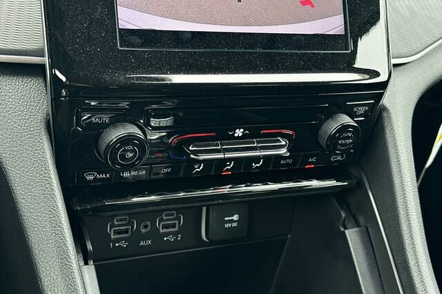 New 2023 Jeep Grand Cherokee Laredo X image 14