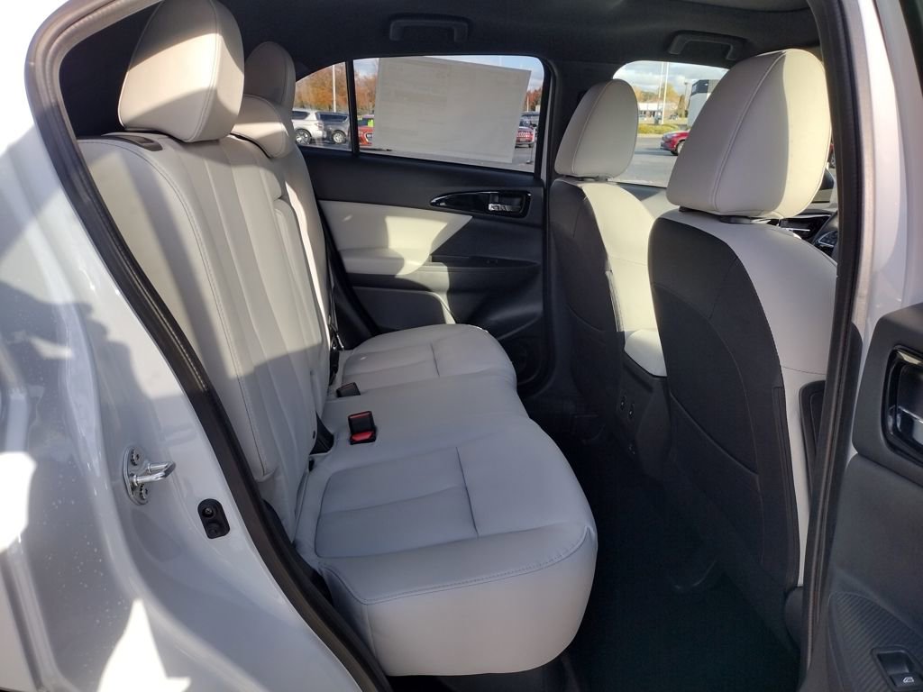New 2026 Mitsubishi Eclipse Cross SEL image 10