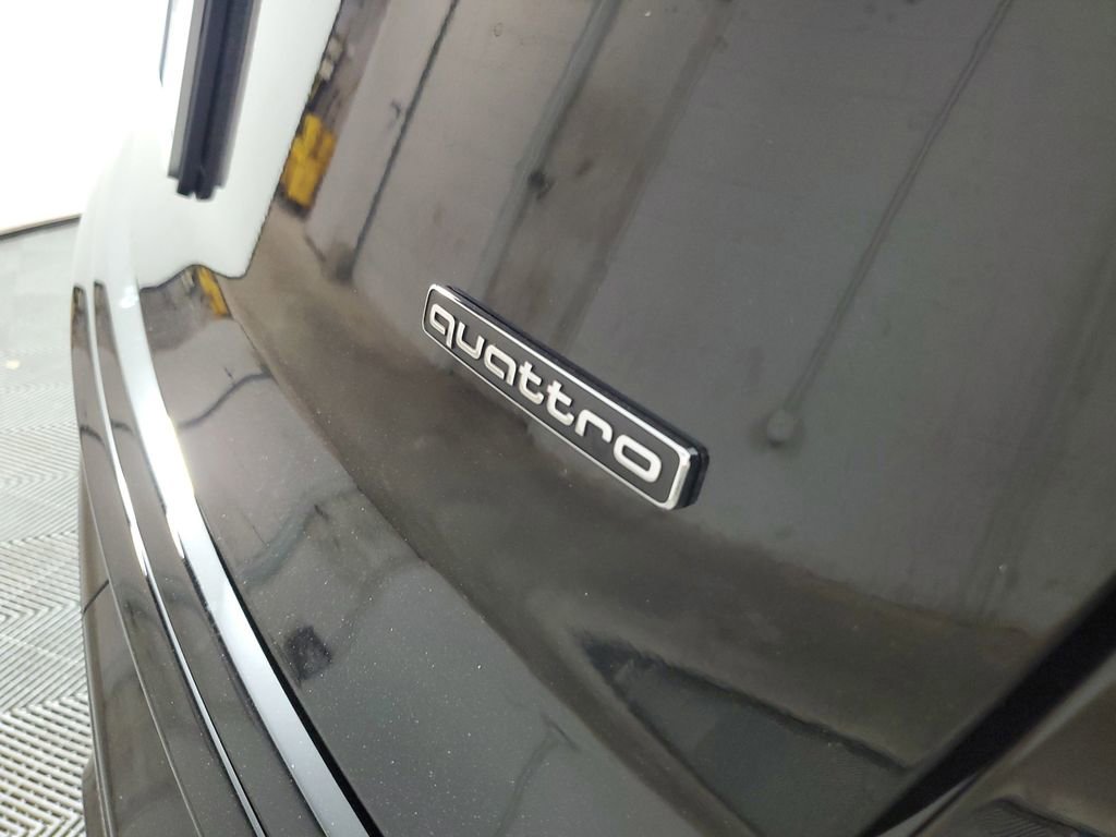 New 2026 Audi Q3 quattro 2.0T image 7