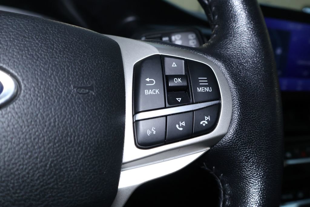 Used 2021 Ford Explorer Limited image 24