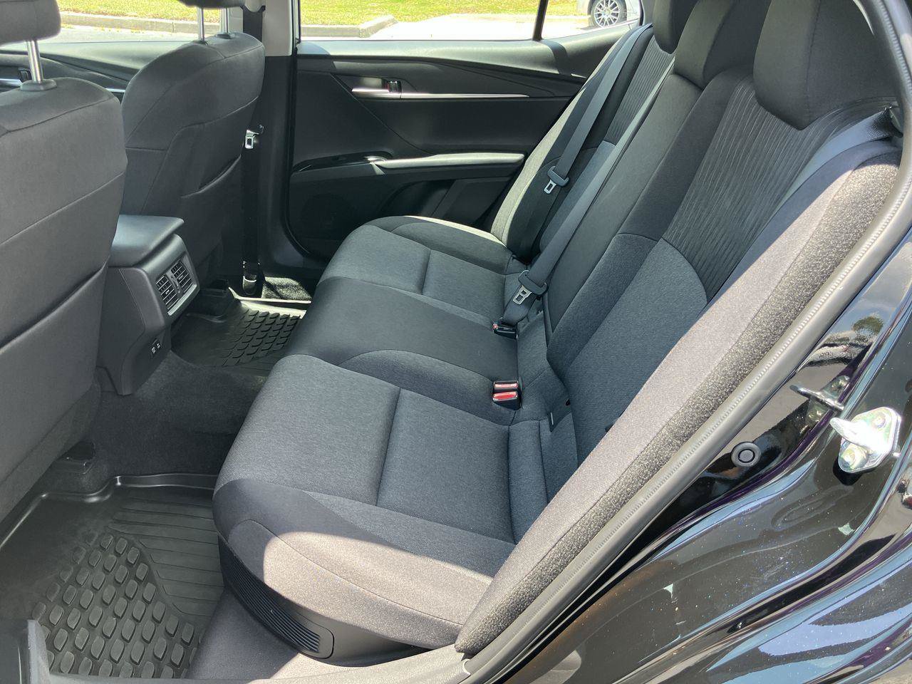 Used 2026 Toyota Camry LE w/ Convenience Package FWD image 22