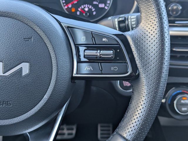 Used 2023 Kia Forte GT-Line image 22