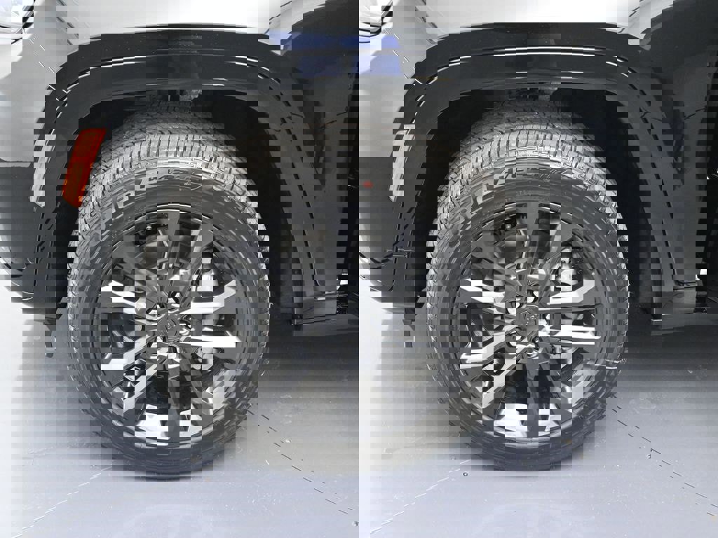 New 2026 Jeep Grand Cherokee Limited image 9