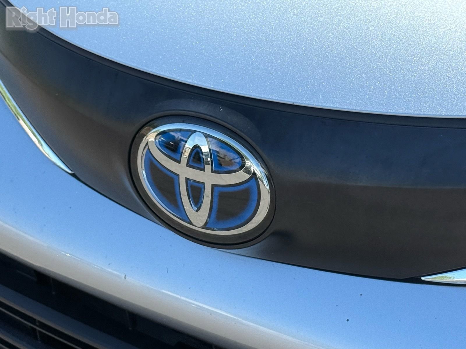 Used 2024 Toyota Sienna XLE FWD image 33