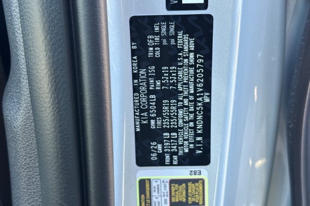 New 2027 Kia Carnival EX FWD image 36