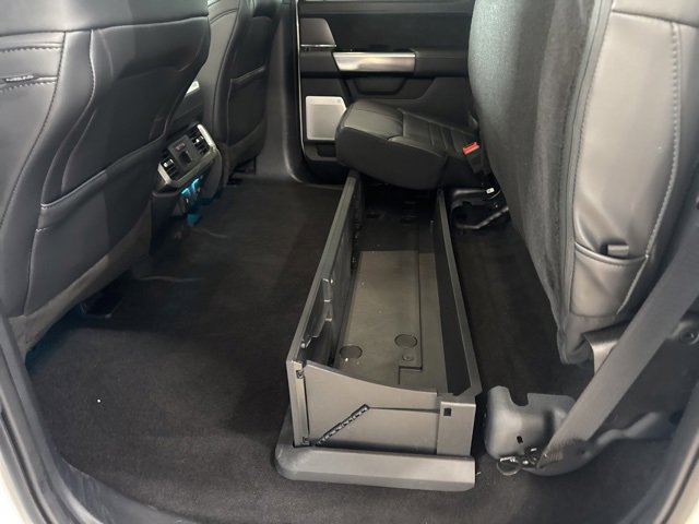 Used 2025 Ford F150 Platinum w/ Equipment Group 702A High image 11