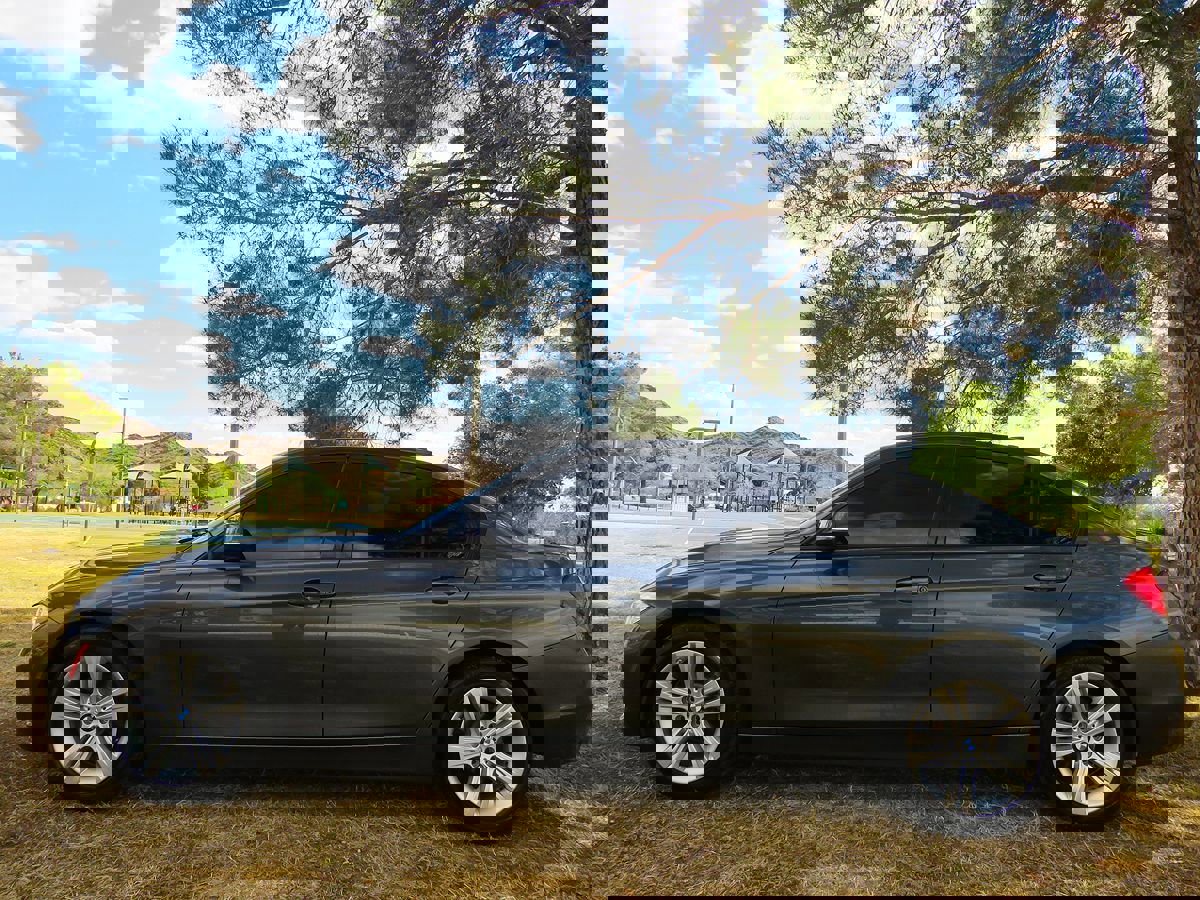 Used 2016 BMW 328i Sedan image 3