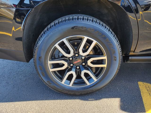 Certified 2023 GMC Yukon AT4 w/ AT4 Premium Package image 9