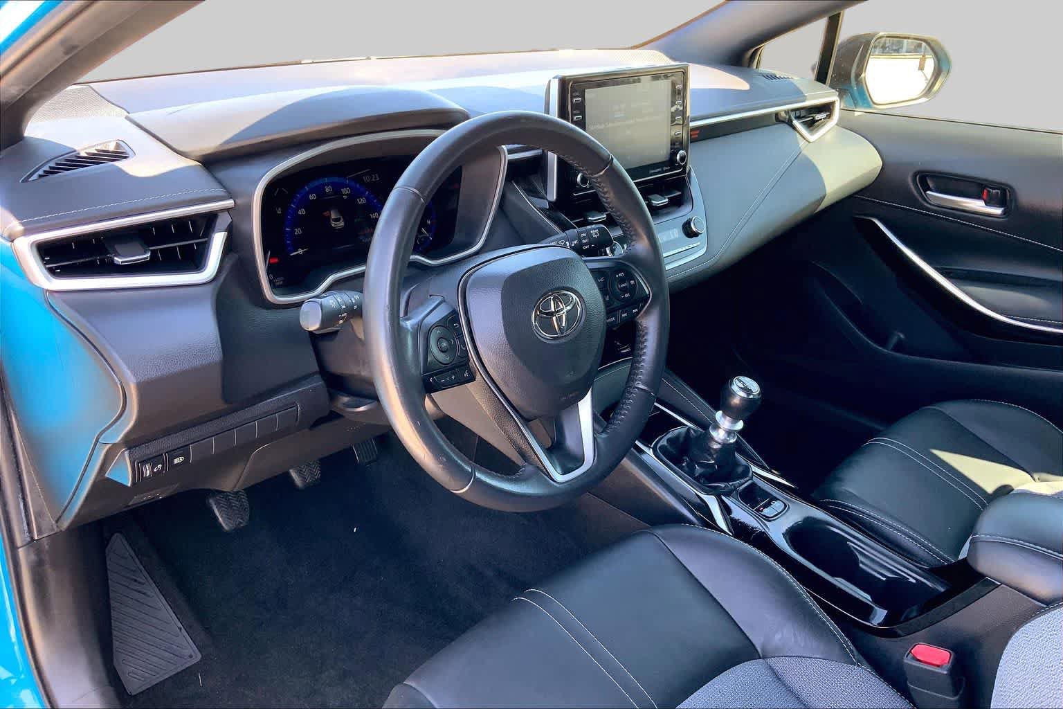 Used 2022 Toyota Corolla XSE FWD image 17