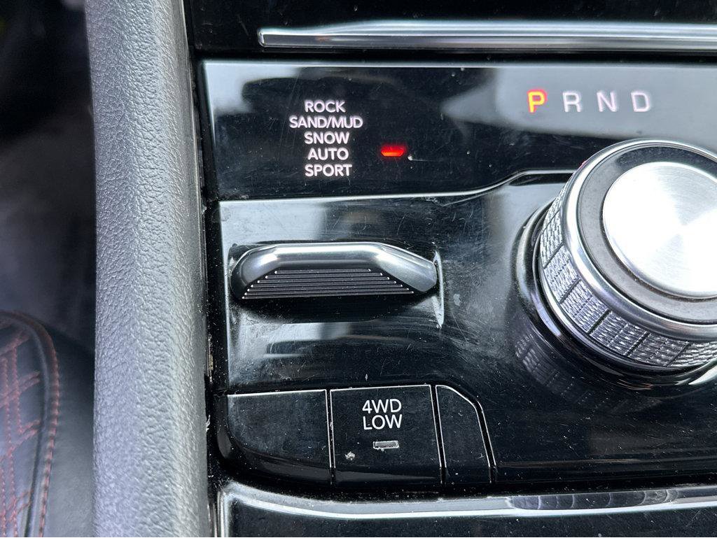 Used 2022 Jeep Grand Cherokee Summit w/ Advanced Protech Group IV image 30