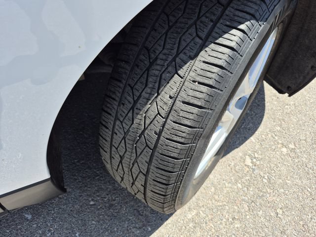 Used 2022 Chevrolet Equinox LS w/ LS Convenience Package FWD image 7