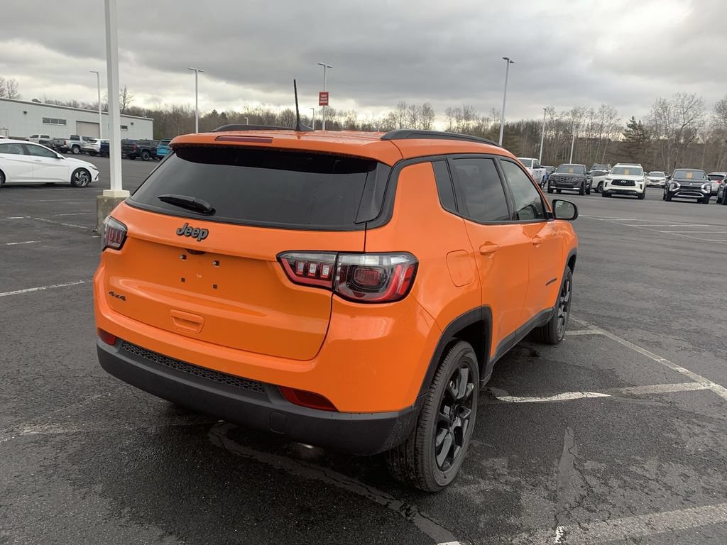 New 2026 Jeep Compass Latitude AWD/4WD image 8