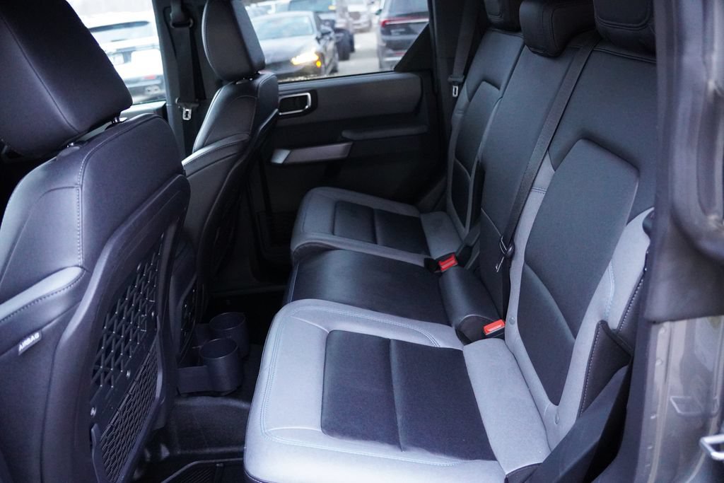 Used 2022 Ford Bronco Black Diamond AWD/4WD image 18