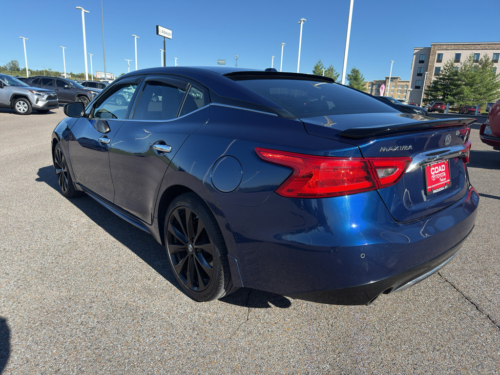 Used 2017 Nissan Maxima SR w/ Midnight Edition image 3