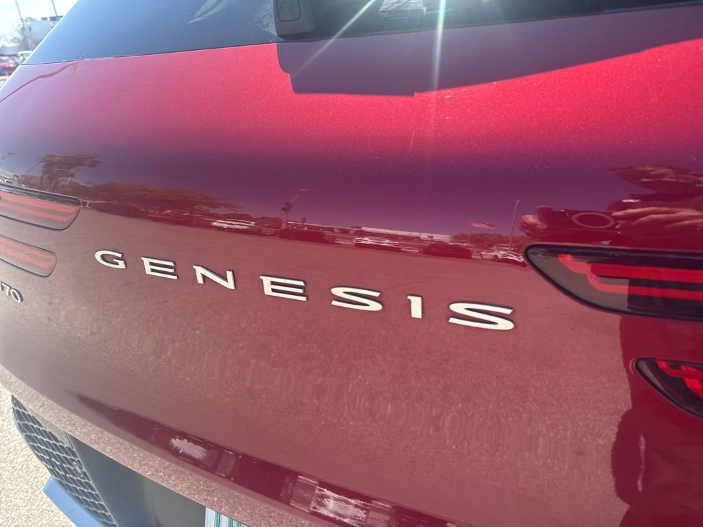 Used 2023 Genesis GV70 2.5T w/ Advanced Package image 10
