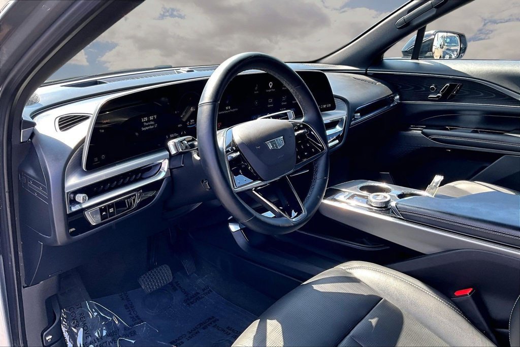 Certified 2024 Cadillac Lyriq Luxury w/ LPO, Floor Liner Package AWD/4WD image 17