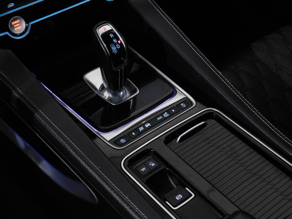 Used 2020 Jaguar F-PACE SVR AWD/4WD image 58