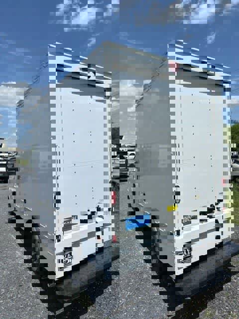 New 2025 GMC Savana 3500 1WT w/ Power Convenience Package image 4