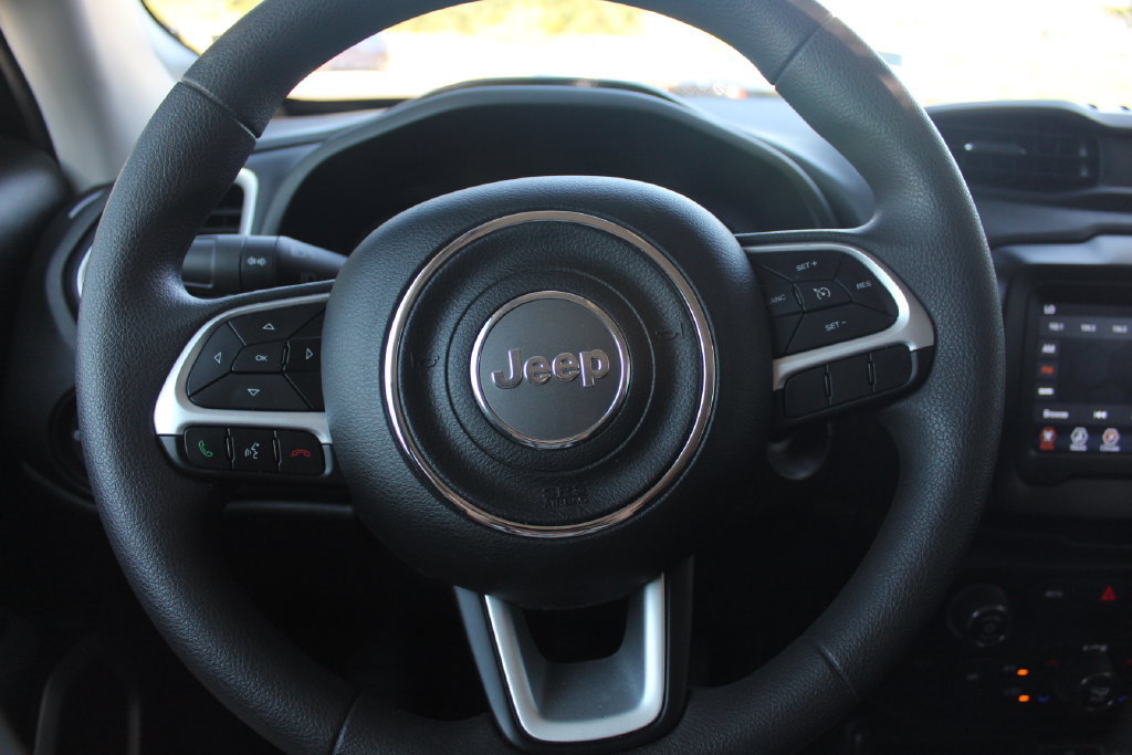 Used 2021 Jeep Renegade Sport FWD image 19