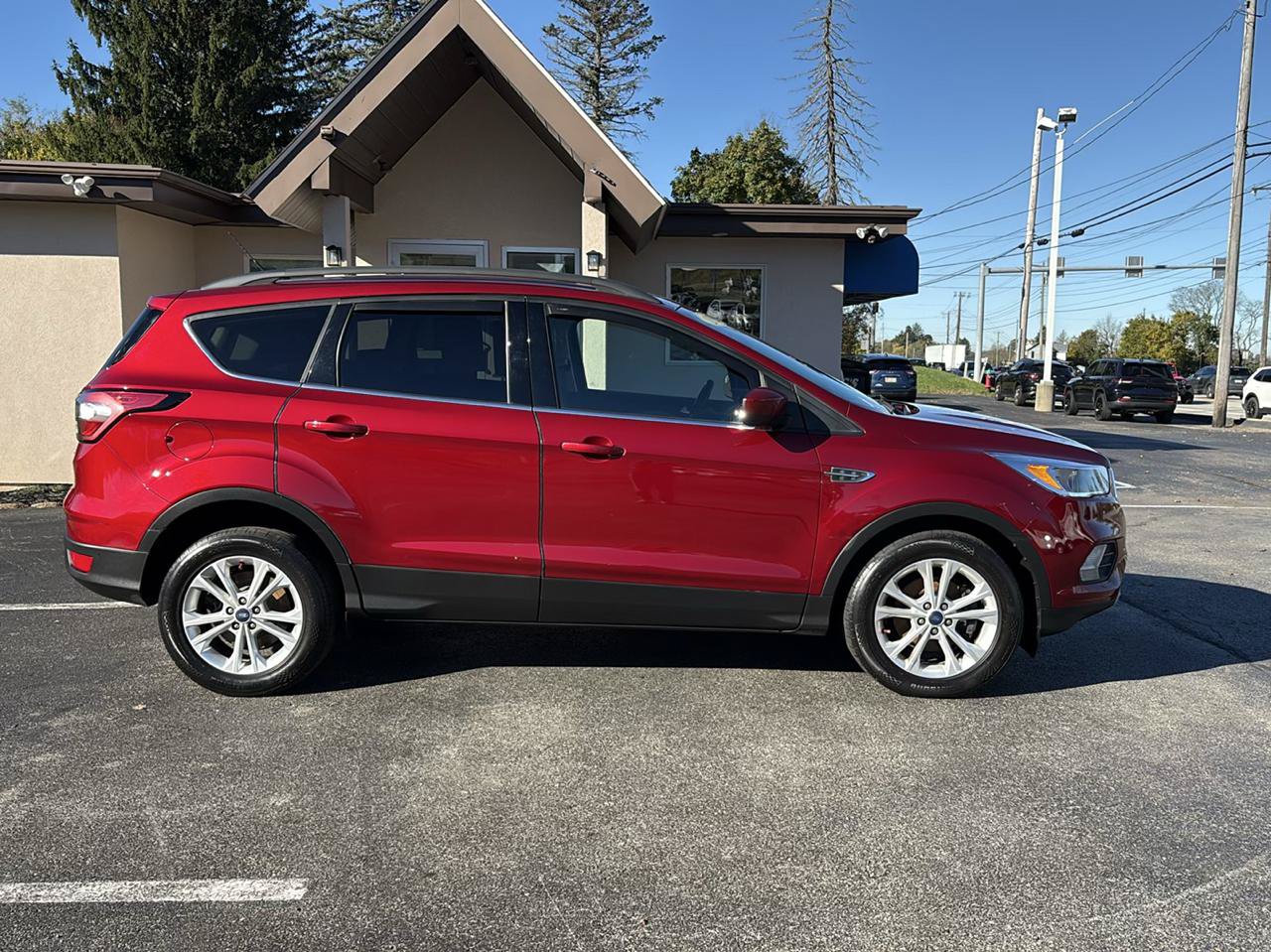 Used 2018 Ford Escape SE AWD/4WD image 4